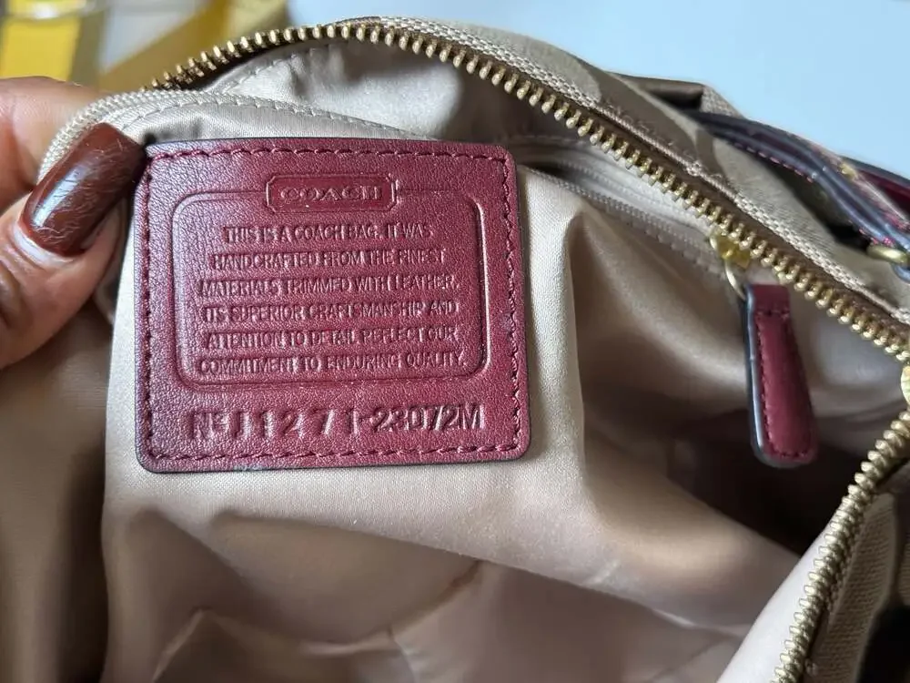 Beautiful Coach Legacy canvas burgundy, brown